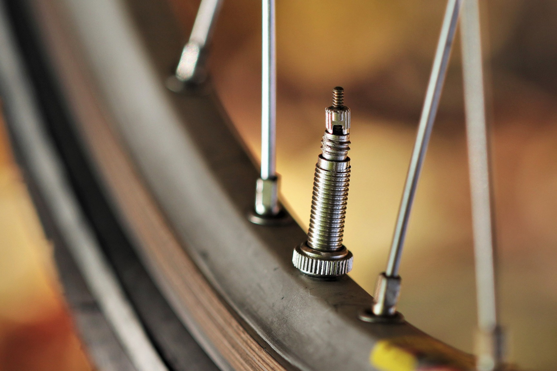 Tipos de válvulas para bicicleta: Una guía completa para elegir la adecuada