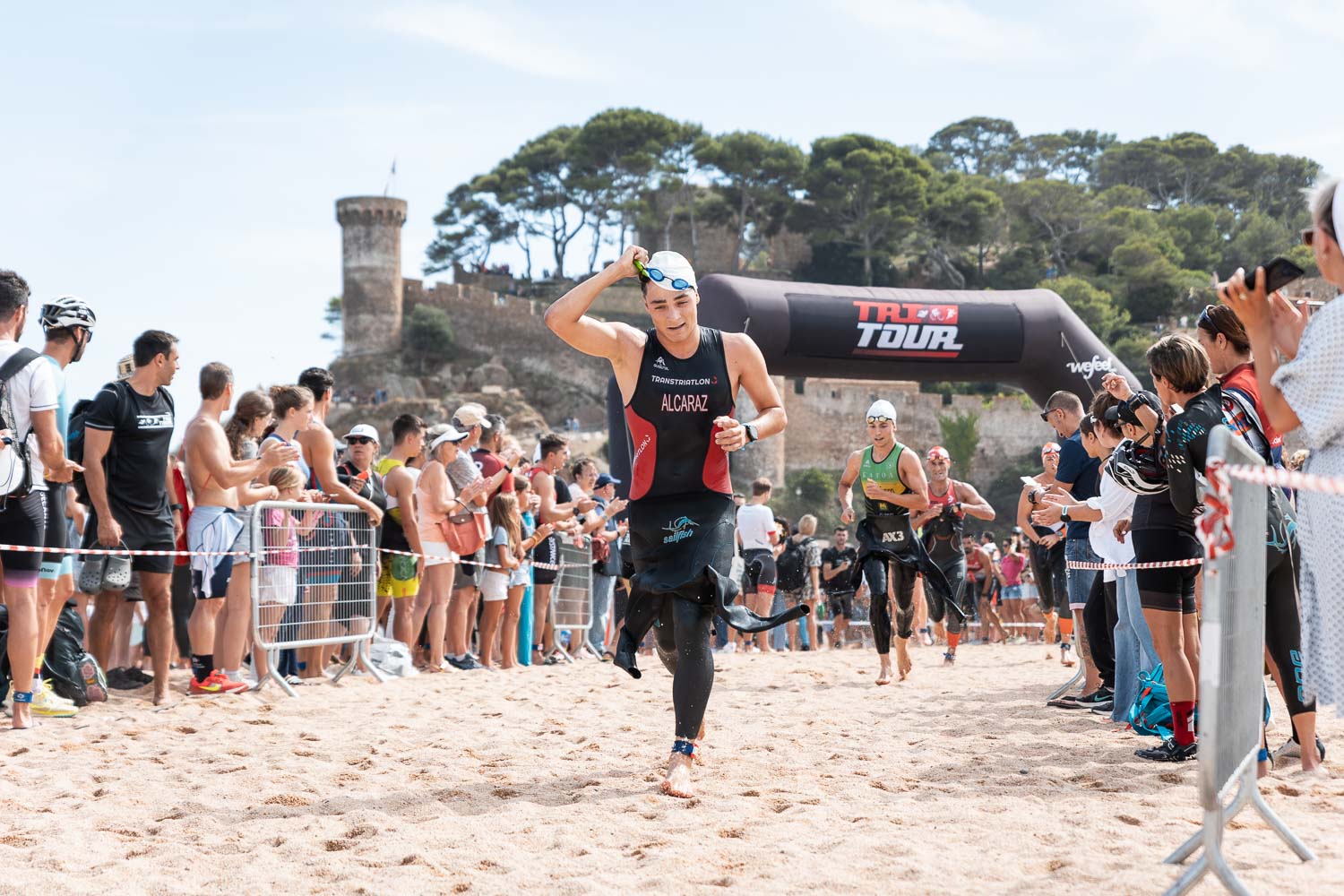 Triatlón Tossa de Mar: Un desafío deportivo en un entorno paradisiaco